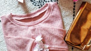 Pull fuji craftine à plat